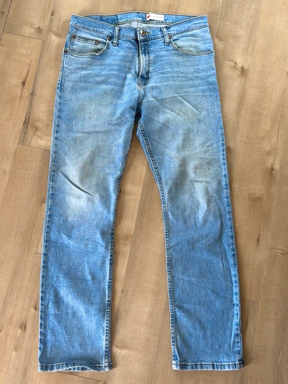 WRANGLER STRAIGHT LEG DENIM JEANS 33x30